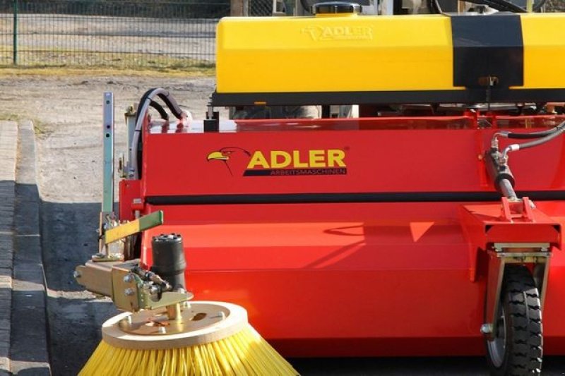 Kehrmaschine от тип Adler Arbeitsmaschinen K750 KEHRMASCHINE Radlader Teleskoplader Traktor, Neumaschine в Aigen-Schlägl (Снимка 7)