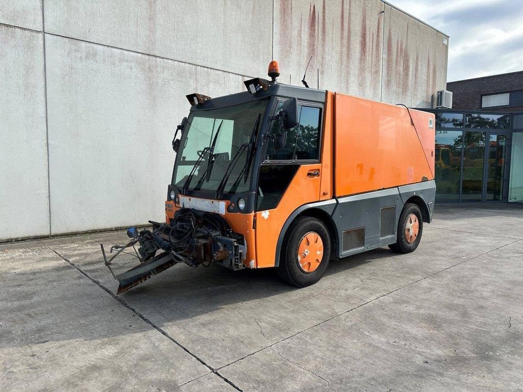 Kehrmaschine van het type Aebi MFH5500, Gebrauchtmaschine in Antwerpen (Foto 1)