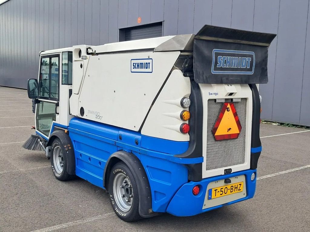 Kehrmaschine of the type Aebi Swingo 200+ Compact, 62kw automatic, Gebrauchtmaschine in Groningen (Picture 5)