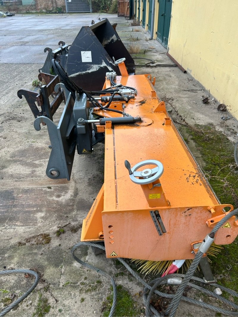 Kehrmaschine tip Bema 30 Dual, Gebrauchtmaschine in Nauen (Poză 2)