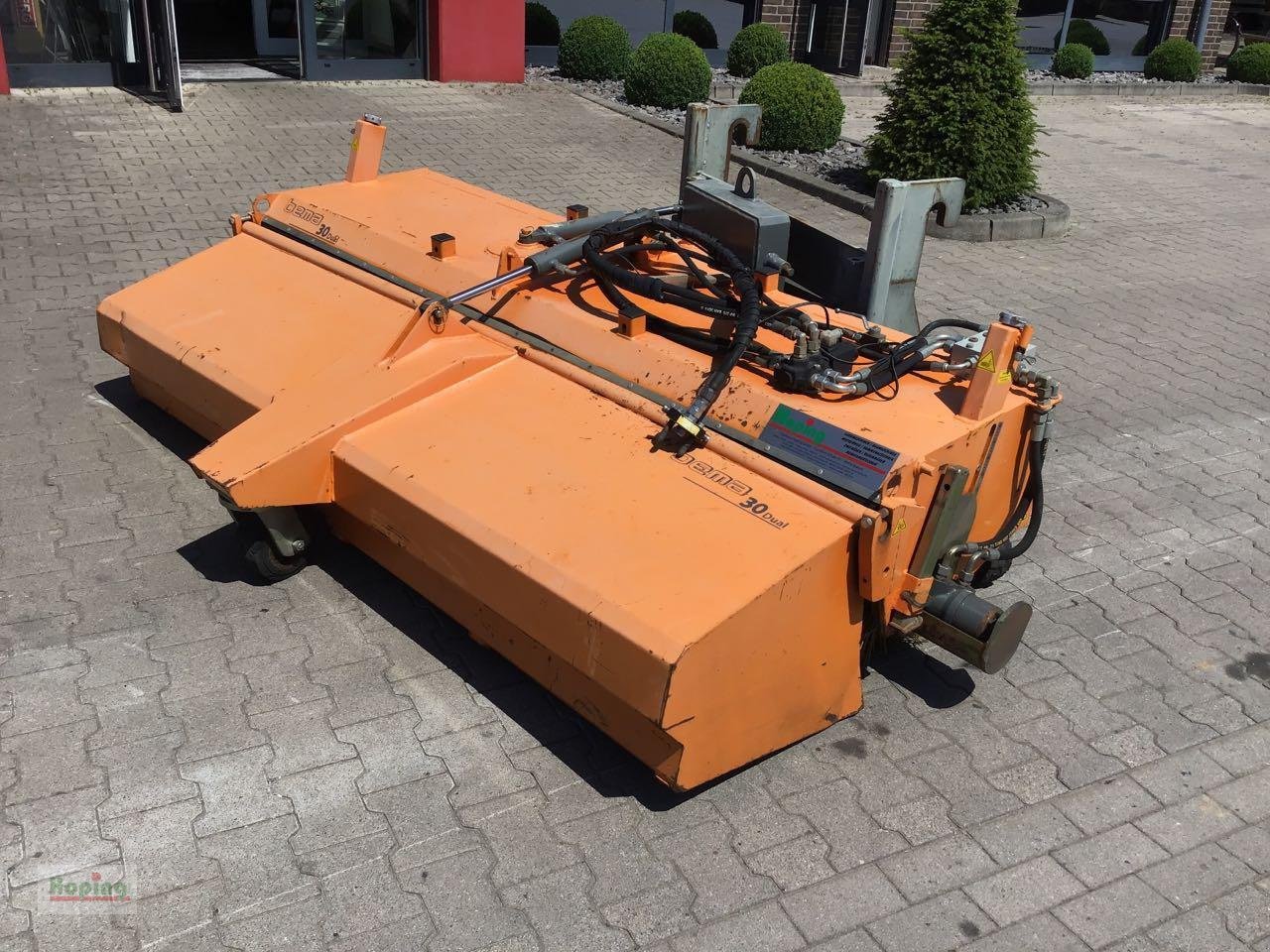 Kehrmaschine типа Bema 30 Dual, Gebrauchtmaschine в Bakum (Фотография 1)