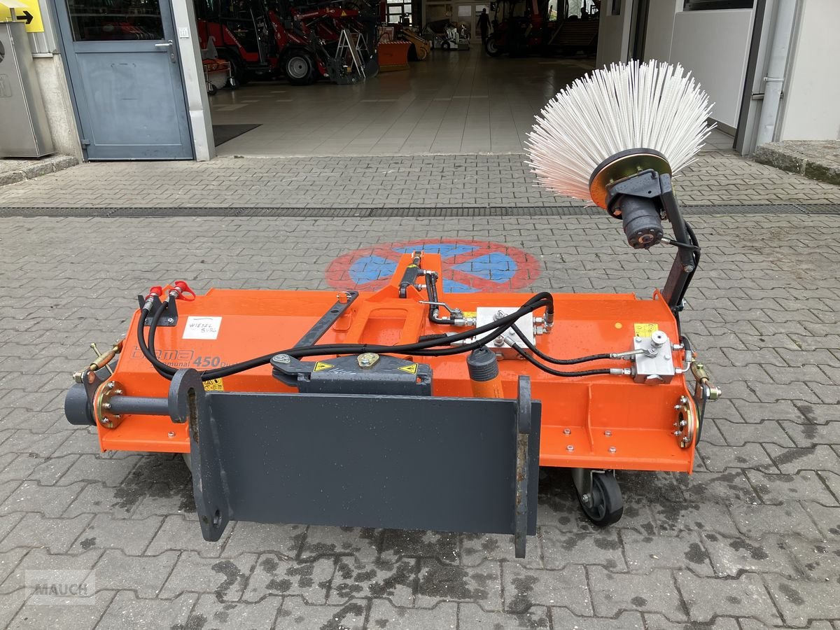 Kehrmaschine tip Bema 450 Kommunal Kehrmaschine, Neumaschine in Burgkirchen (Poză 3)