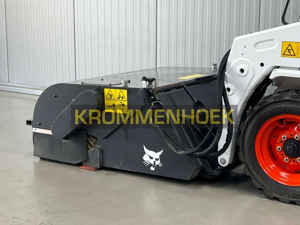 Kehrmaschine типа Bobcat sweeper 140, Gebrauchtmaschine в Apeldoorn (Фотография 3)