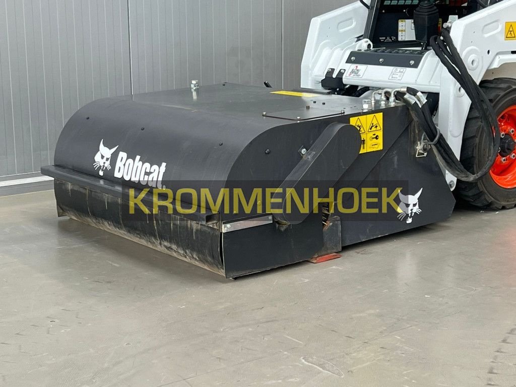 Kehrmaschine del tipo Bobcat sweeper 140, Gebrauchtmaschine In Apeldoorn (Immagine 1)