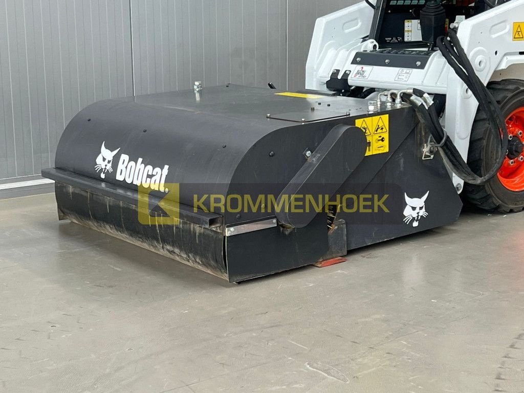 Kehrmaschine Türe ait Bobcat sweeper 140, Gebrauchtmaschine içinde Apeldoorn (resim 1)