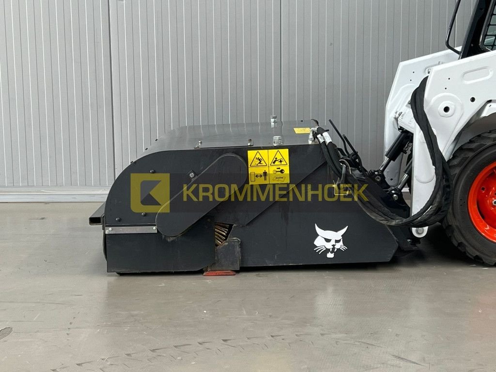 Kehrmaschine typu Bobcat sweeper 140, Gebrauchtmaschine v Apeldoorn (Obrázek 2)