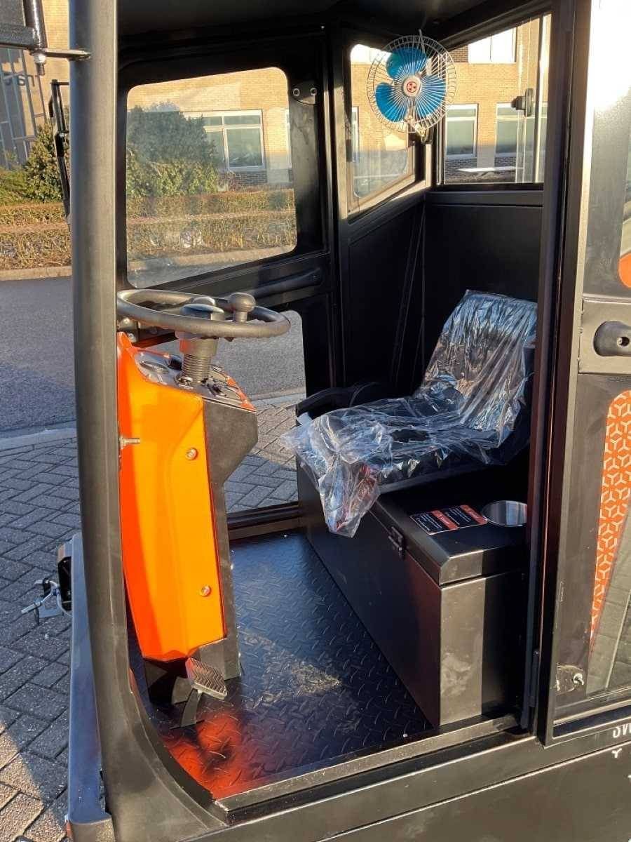 Kehrmaschine van het type Daewoo DAS100, Neumaschine in Antwerpen (Foto 7)