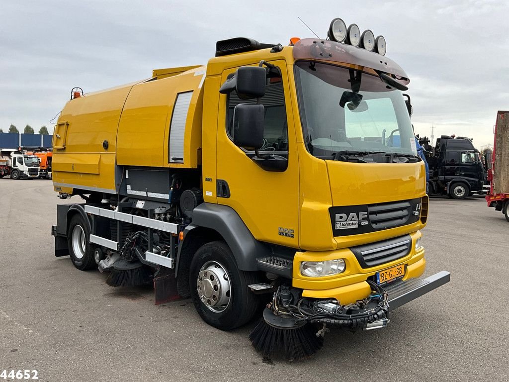 Kehrmaschine van het type DAF FA 55 LF 220 Johnston VS650, Gebrauchtmaschine in ANDELST (Foto 5)