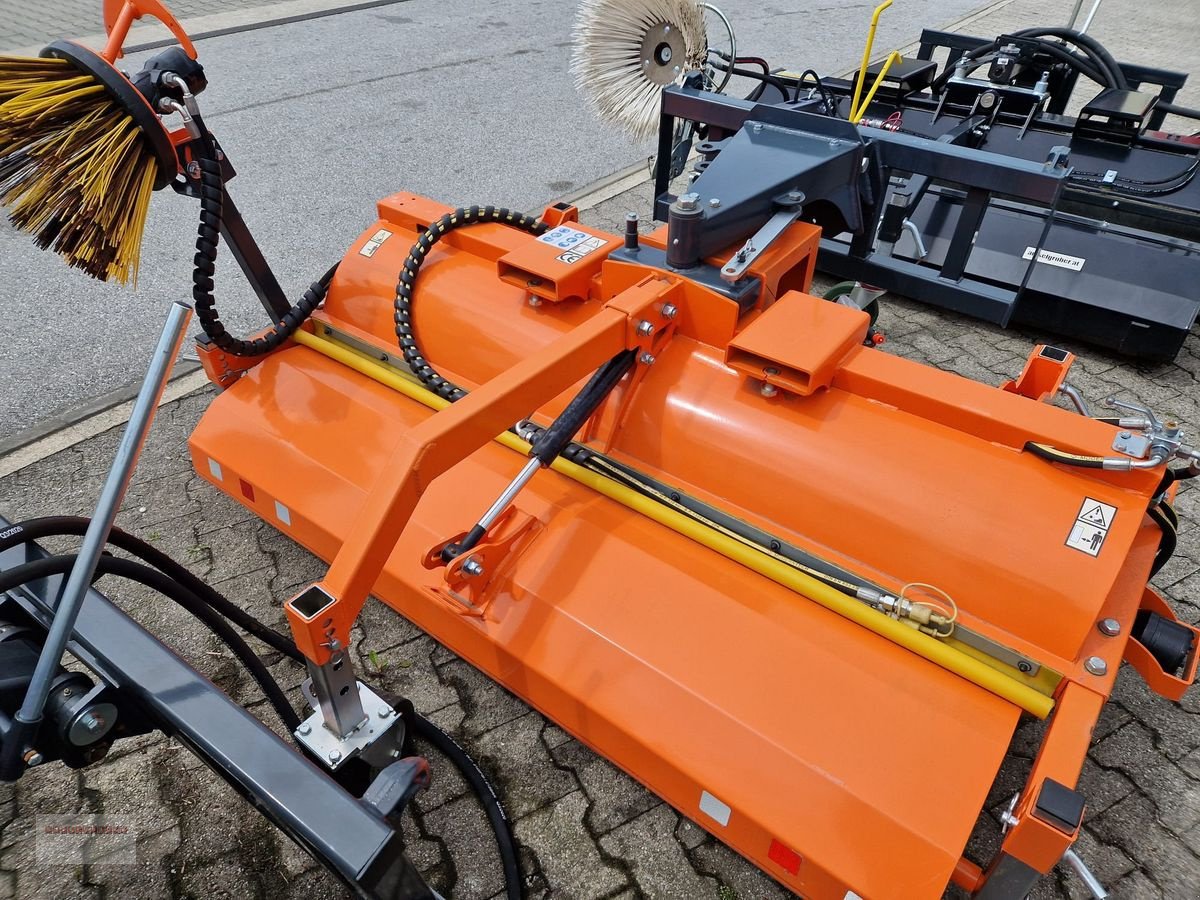 Kehrmaschine tip Dominator Sonderabverkauf 220 cm, Gebrauchtmaschine in Tarsdorf (Poză 5)