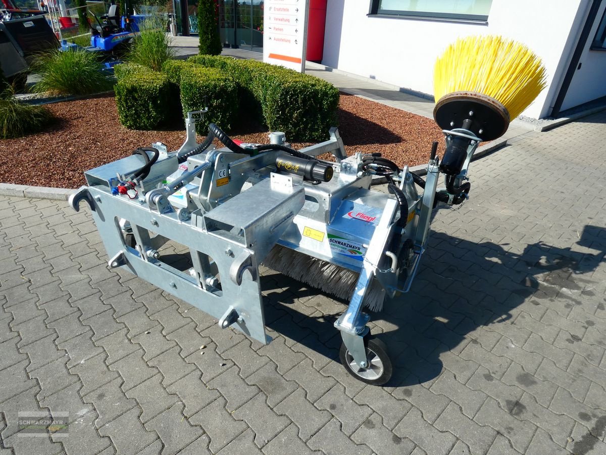 Kehrmaschine tipa Fliegl Kehrmaschine 1550 Euro, Neumaschine u Gampern (Slika 2)