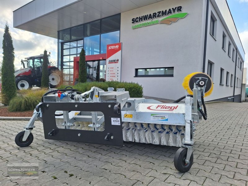 Kehrmaschine του τύπου Fliegl Kehrmaschine 2300, Neumaschine σε Aurolzmünster (Φωτογραφία 1)