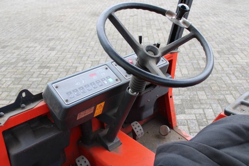 Kehrmaschine tip Hako 1450E, Gebrauchtmaschine in Rucphen (Poză 8)