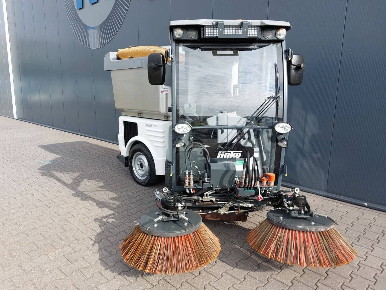 Kehrmaschine del tipo Hako Citymaster 1250, Gebrauchtmaschine In Barneveld (Immagine 4)