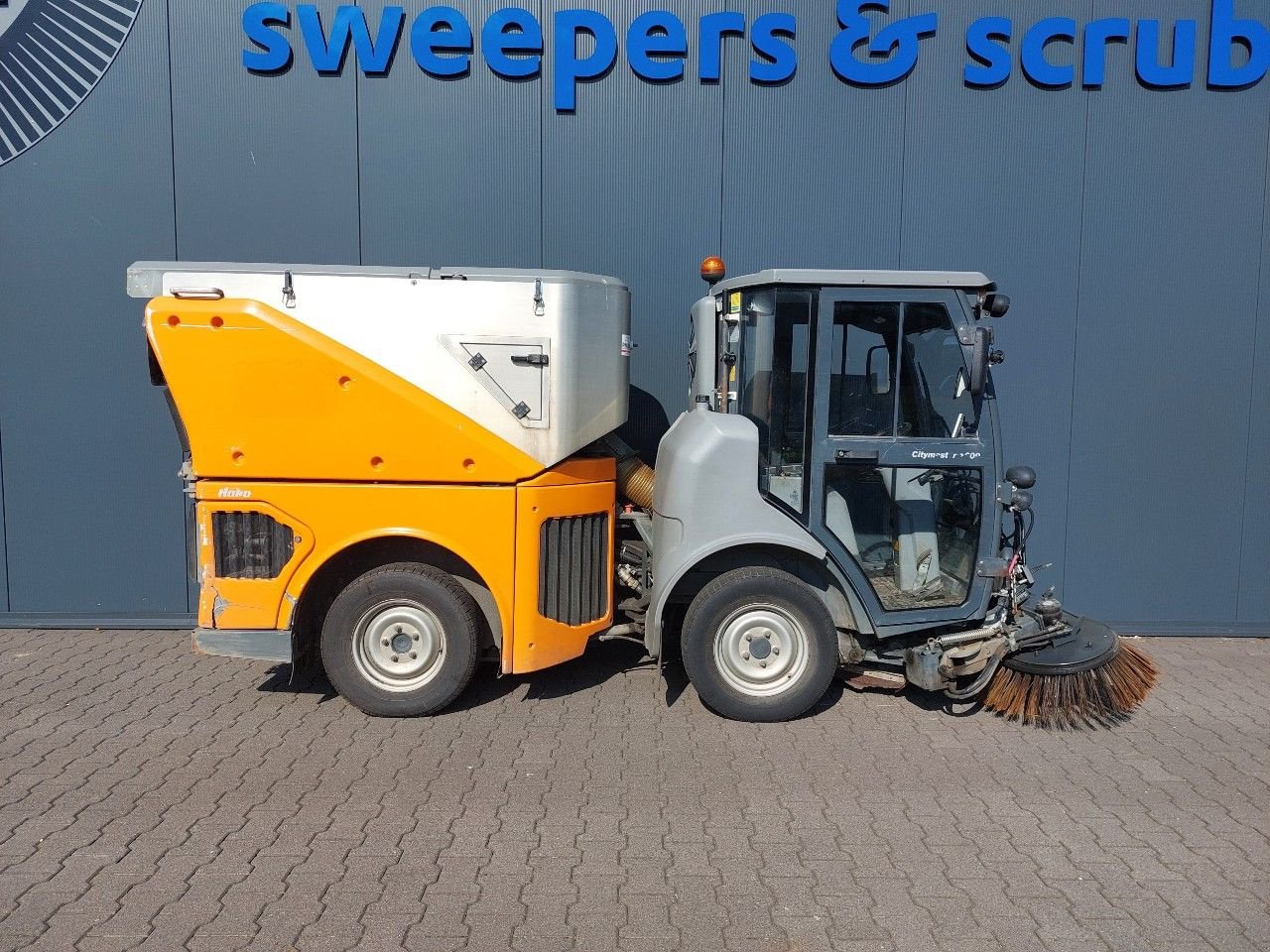 Kehrmaschine van het type Hako Citymaster 1600, Gebrauchtmaschine in Barneveld (Foto 2)