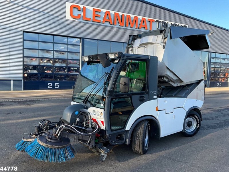 Kehrmaschine van het type Hako Citymaster 2000 Euro 5, Gebrauchtmaschine in ANDELST (Foto 1)