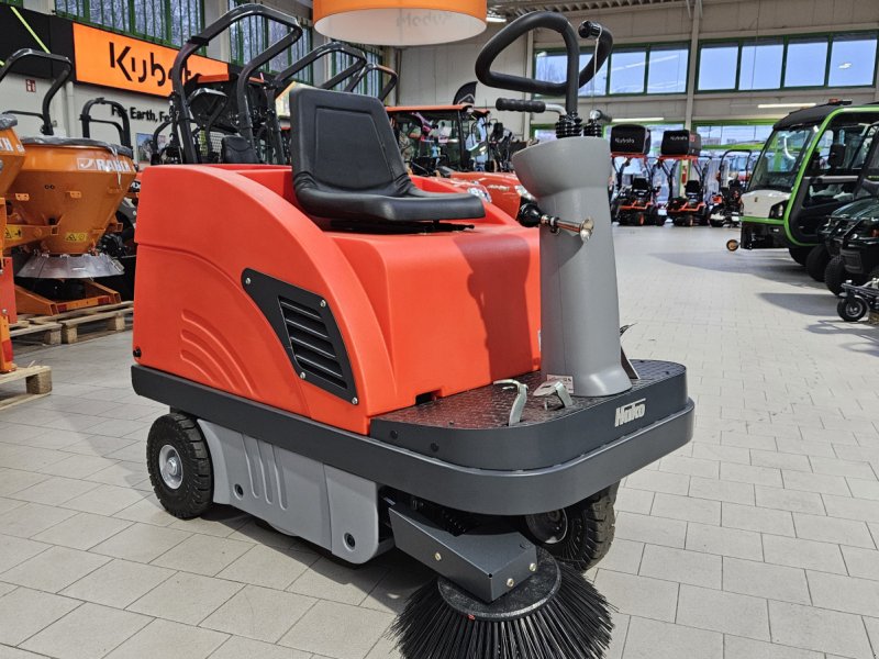 Kehrmaschine от тип Hako Sweepmaster 900R, Neumaschine в Olpe (Снимка 1)