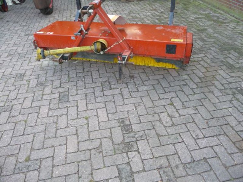 Kehrmaschine des Typs Hekamp vm205, Gebrauchtmaschine in Oirschot (Bild 1)