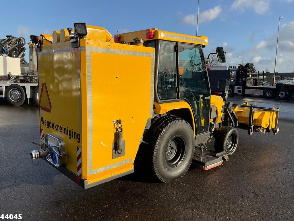 Kehrmaschine typu Kubota STV 40 4WD Wegdekreiniger, Gebrauchtmaschine v ANDELST (Obrázok 5)