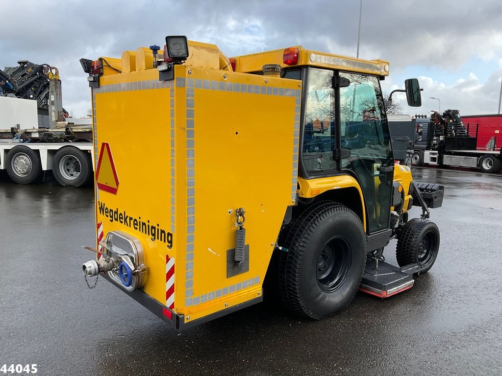 Kehrmaschine typu Kubota STV 40 4WD Wegdekreiniger, Gebrauchtmaschine v ANDELST (Obrázok 11)