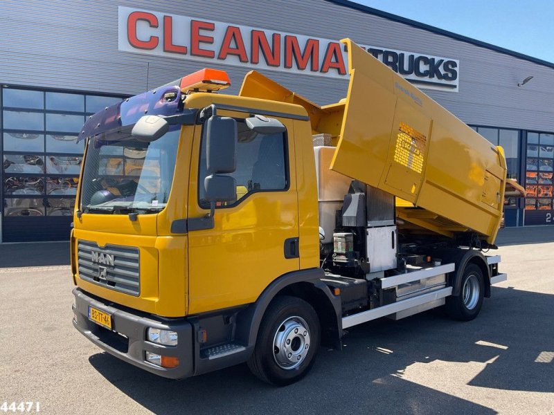 Kehrmaschine van het type MAN TGL 12.180 Scarab Merlin Just 214.747 km!, Gebrauchtmaschine in ANDELST (Foto 1)