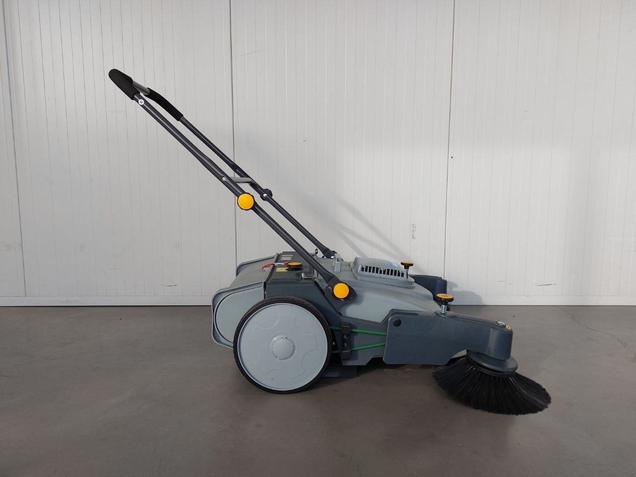 Kehrmaschine typu Meijer V65 Mini Sweeper, Gebrauchtmaschine w Barneveld (Zdjęcie 2)