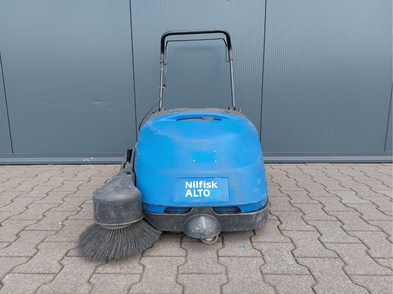 Kehrmaschine Türe ait Nilfisk Floortec 350, Gebrauchtmaschine içinde Barneveld (resim 3)