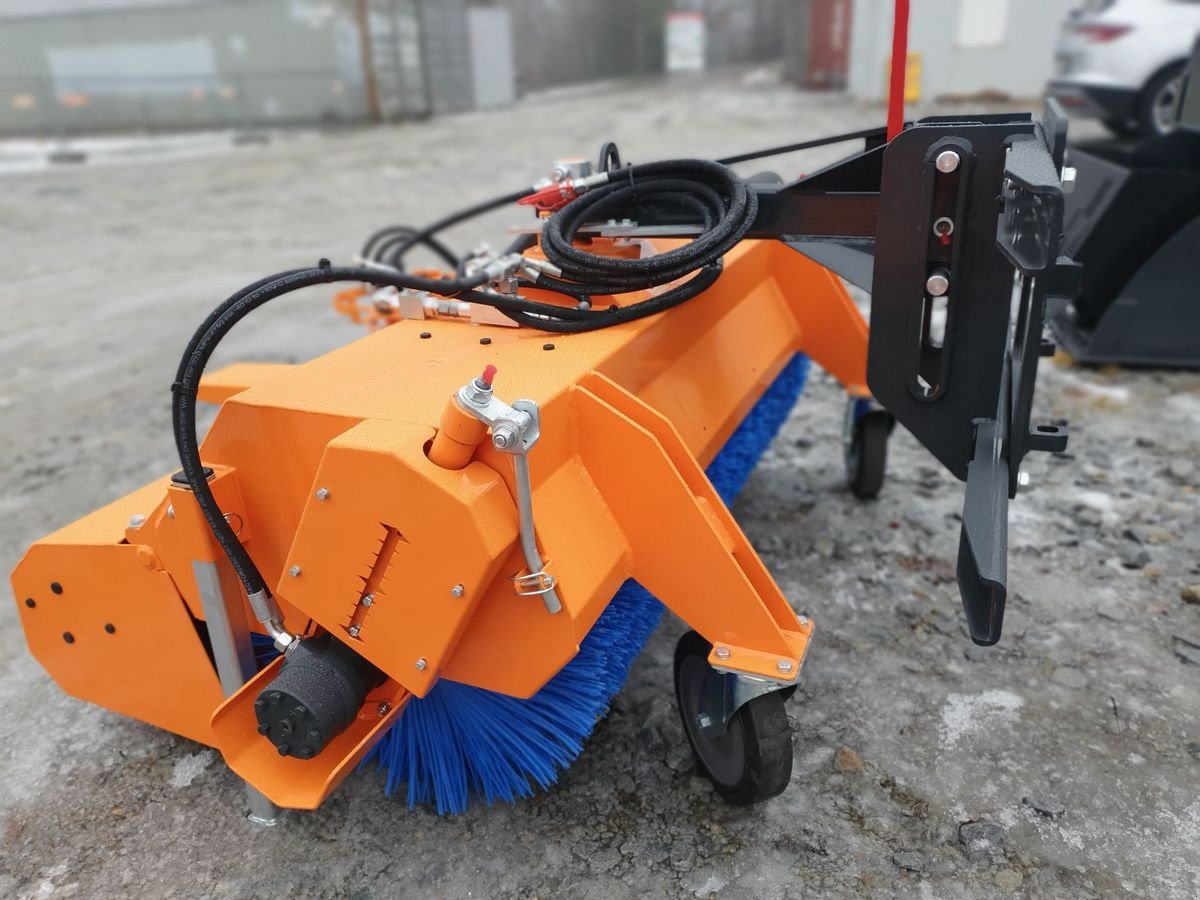 Kehrmaschine del tipo Padagas FOX H Kehrmaschine Hoflader Radlader Traktor, Neumaschine In Aigen-Schlägl (Immagine 13)