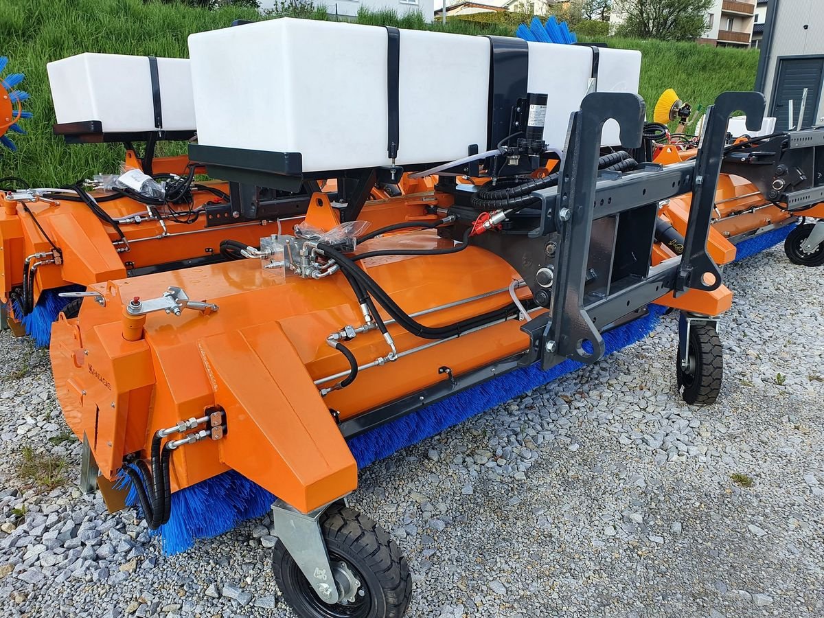 Kehrmaschine του τύπου Padagas PROFI H KEHRMASCHINE Radlader Traktor Bema Tuche, Neumaschine σε Aigen-Schlägl (Φωτογραφία 10)