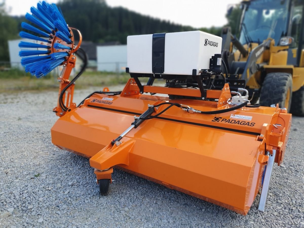 Kehrmaschine del tipo Padagas PROFI KEHRMASCHINE Traktor Radlader Bema Adler, Neumaschine In Aigen-Schlägl (Immagine 1)