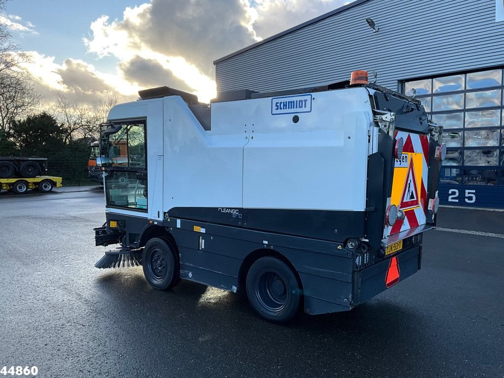 Kehrmaschine типа Schmidt CLEANGO 500 Compact sweeper with 3-rd brush, Gebrauchtmaschine в ANDELST (Фотография 4)