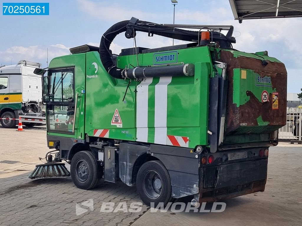 Kehrmaschine van het type Schmidt Compact 400 INOPERABLE SUPERSTRUCTURE, Gebrauchtmaschine in Veghel (Foto 3)