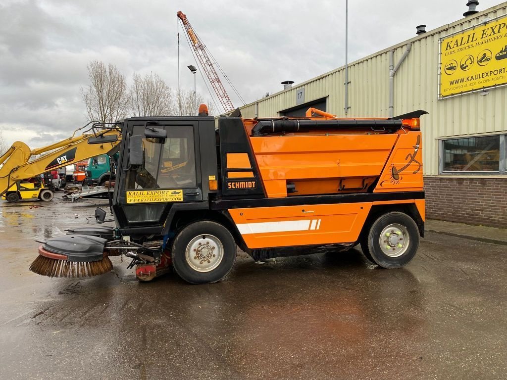 Kehrmaschine типа Schmidt SK4000 Street Vacuum Cleaner Sweeper Good Working, Gebrauchtmaschine в 'S-Hertogenbosch (Фотография 3)