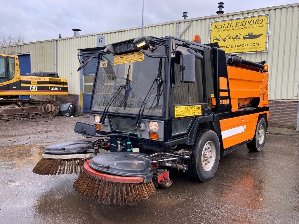 Kehrmaschine of the type Schmidt SK4000 Street Vacuum Cleaner Sweeper Good Working, Gebrauchtmaschine in 'S-Hertogenbosch (Picture 1)