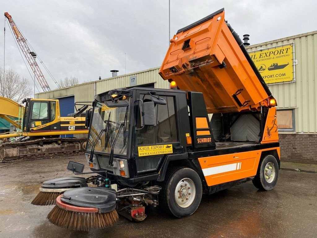 Kehrmaschine des Typs Schmidt SK4000 Street Vacuum Cleaner Sweeper Good Working, Gebrauchtmaschine in 'S-Hertogenbosch (Bild 10)