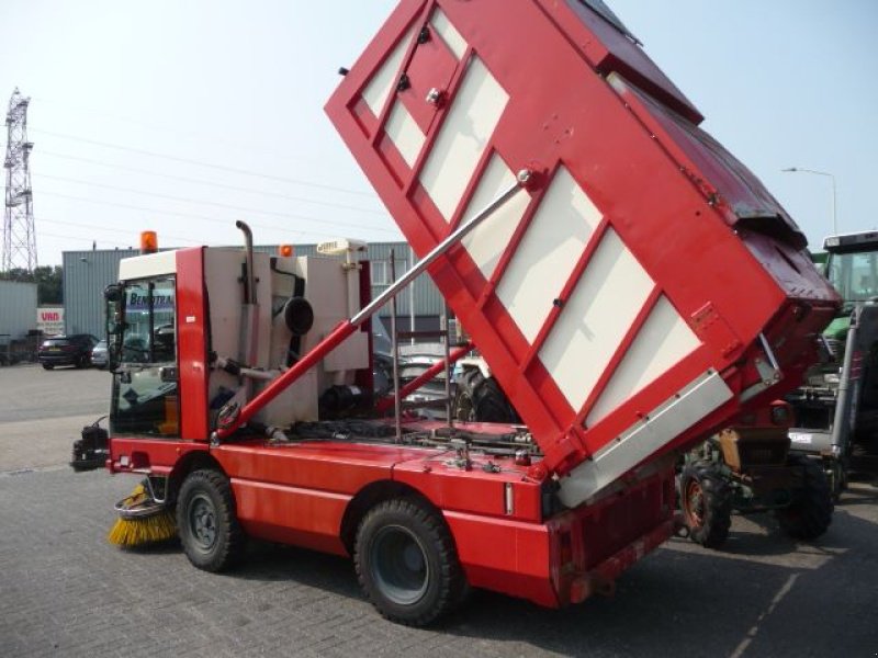 Kehrmaschine typu Schmidt veegzuigwagen, Gebrauchtmaschine v Oirschot (Obrázek 9)