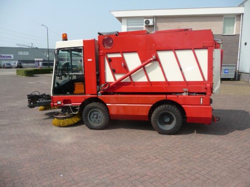 Kehrmaschine typu Schmidt veegzuigwagen, Gebrauchtmaschine w Oirschot (Zdjęcie 4)