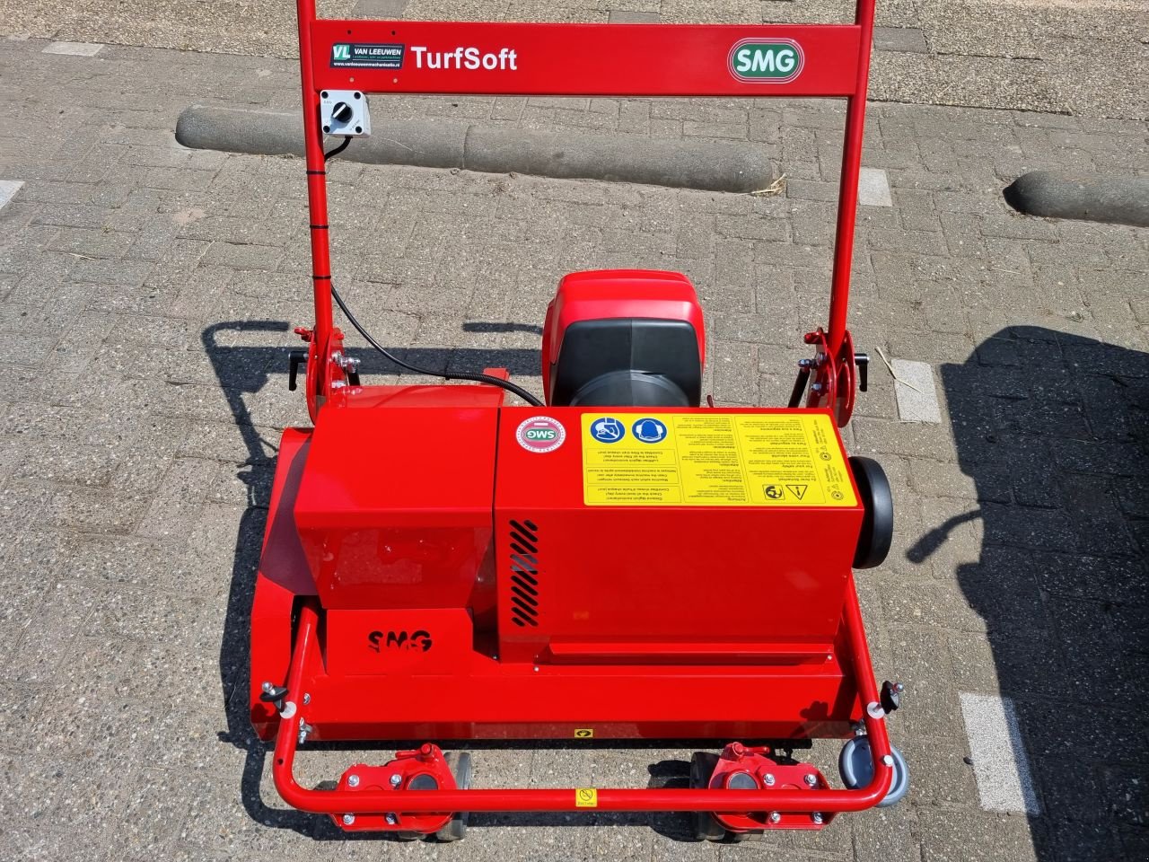 Kehrmaschine del tipo SMG TurfSoft TS2 accu, Neumaschine en Benthuizen (Imagen 4)