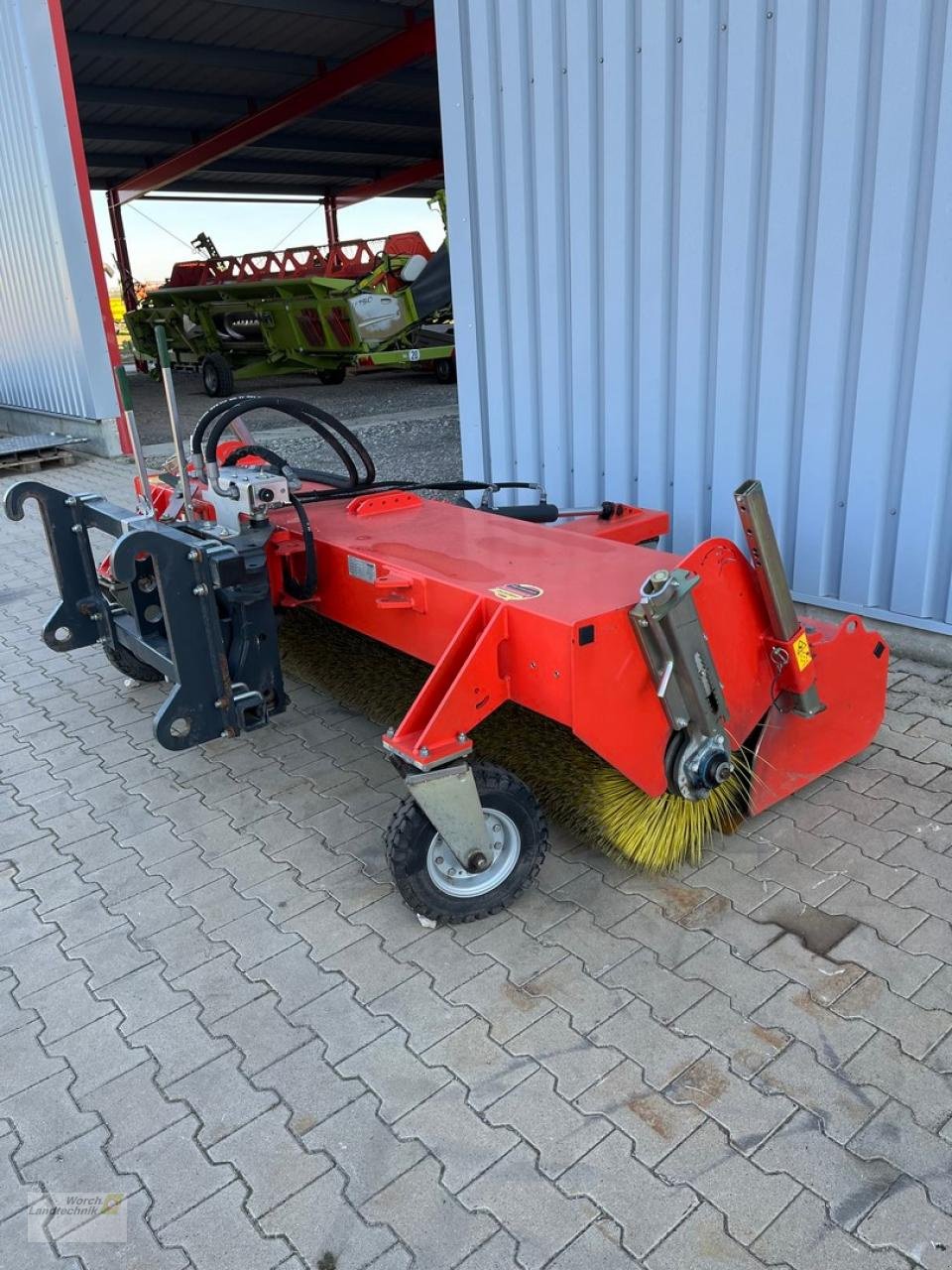 Kehrmaschine del tipo Sonstige ADLER K 750 - 270 cm, Gebrauchtmaschine en Schora (Imagen 1)