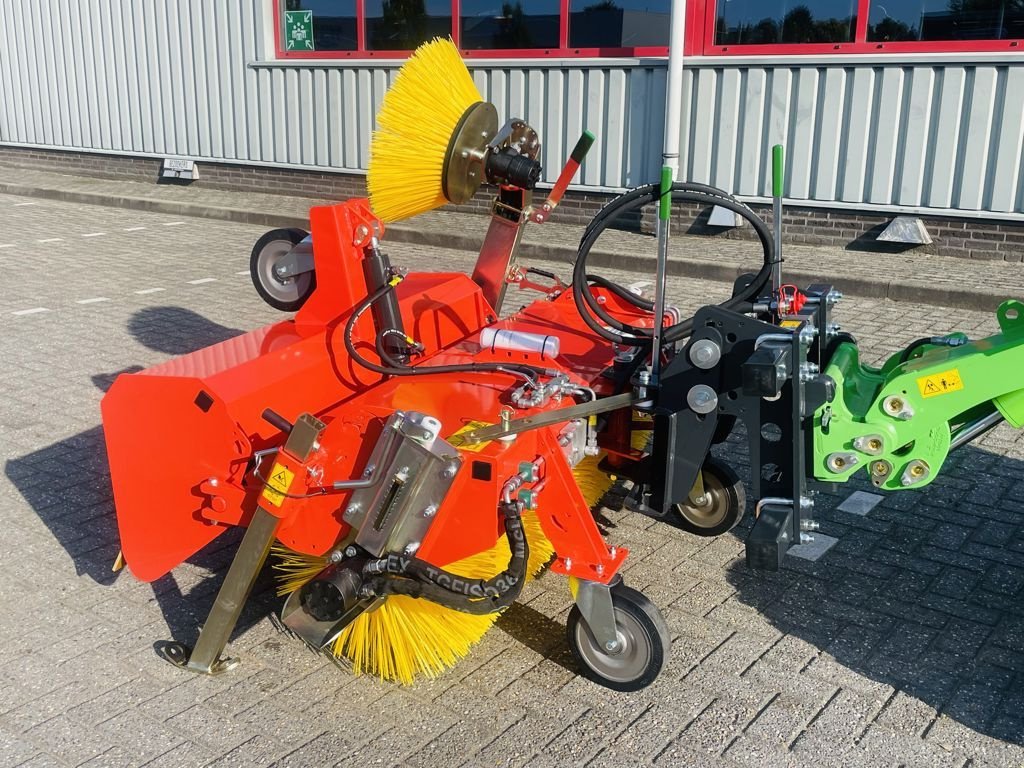 Kehrmaschine van het type Sonstige ADLER K600-150 Veegmachine / Kehrmaschine, Neumaschine in BOEKEL (Foto 6)