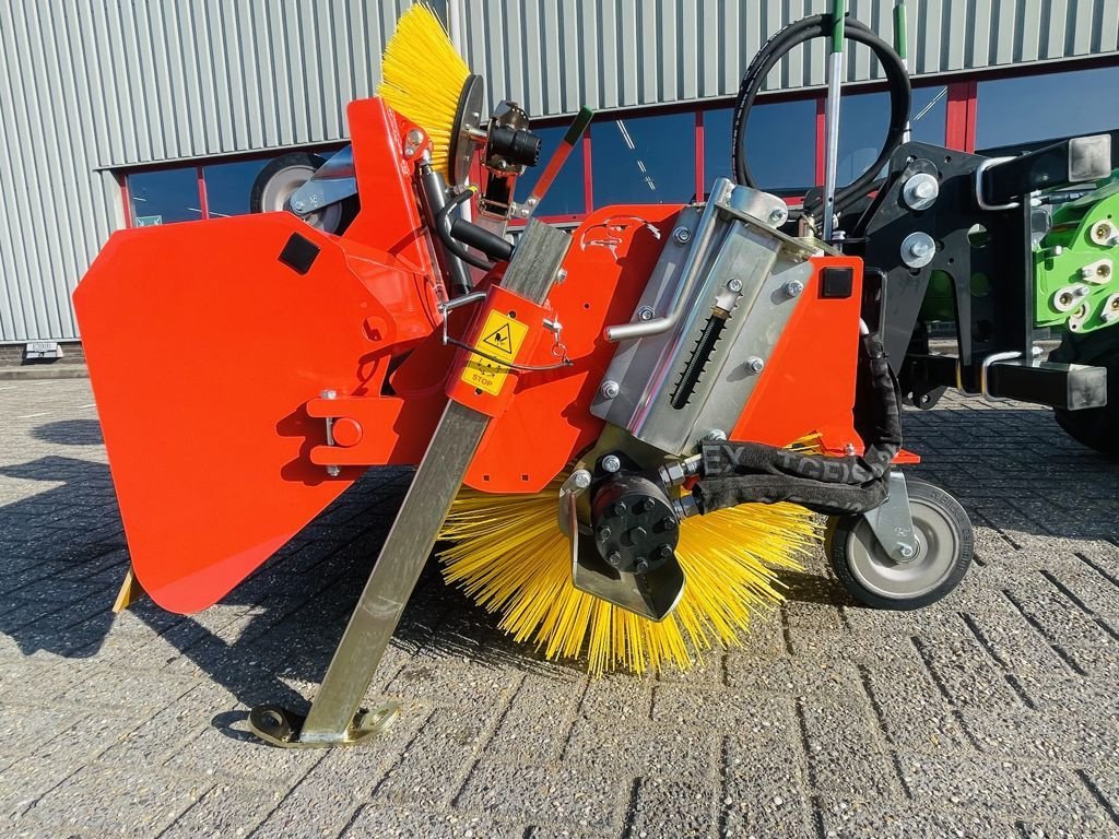 Kehrmaschine del tipo Sonstige ADLER K600-150 Veegmachine met opvangbak, Neumaschine In BOEKEL (Immagine 7)