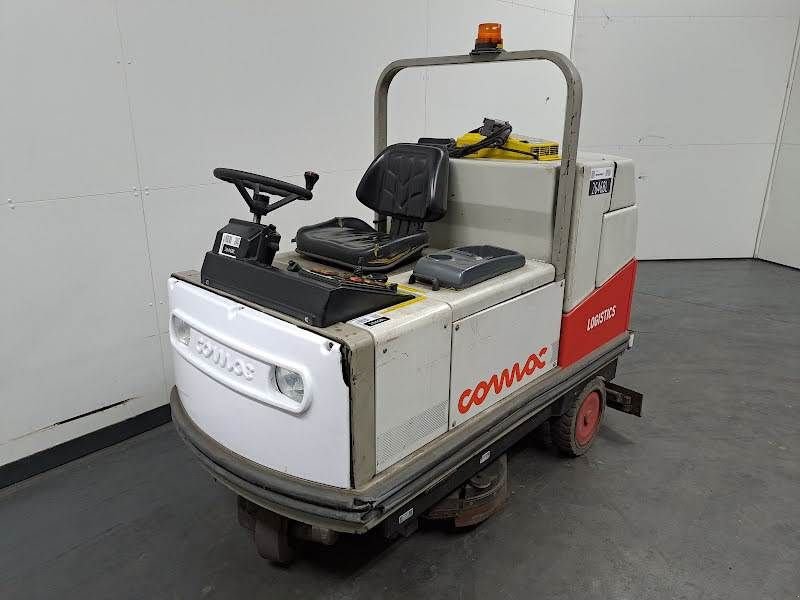 Kehrmaschine des Typs Sonstige Comac C100B, Gebrauchtmaschine in Waregem (Bild 1)