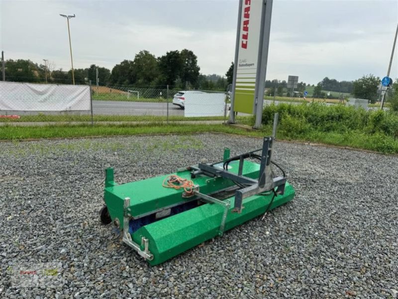 Kehrmaschine van het type Sonstige EKM 230, Gebrauchtmaschine in Töging a. Inn (Foto 1)