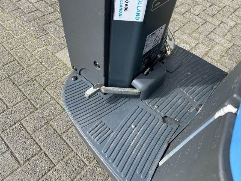 Kehrmaschine del tipo Sonstige Fimap Opzit schrobmachine, 60cm. Accu, Gebrauchtmaschine In Heijen (Immagine 9)