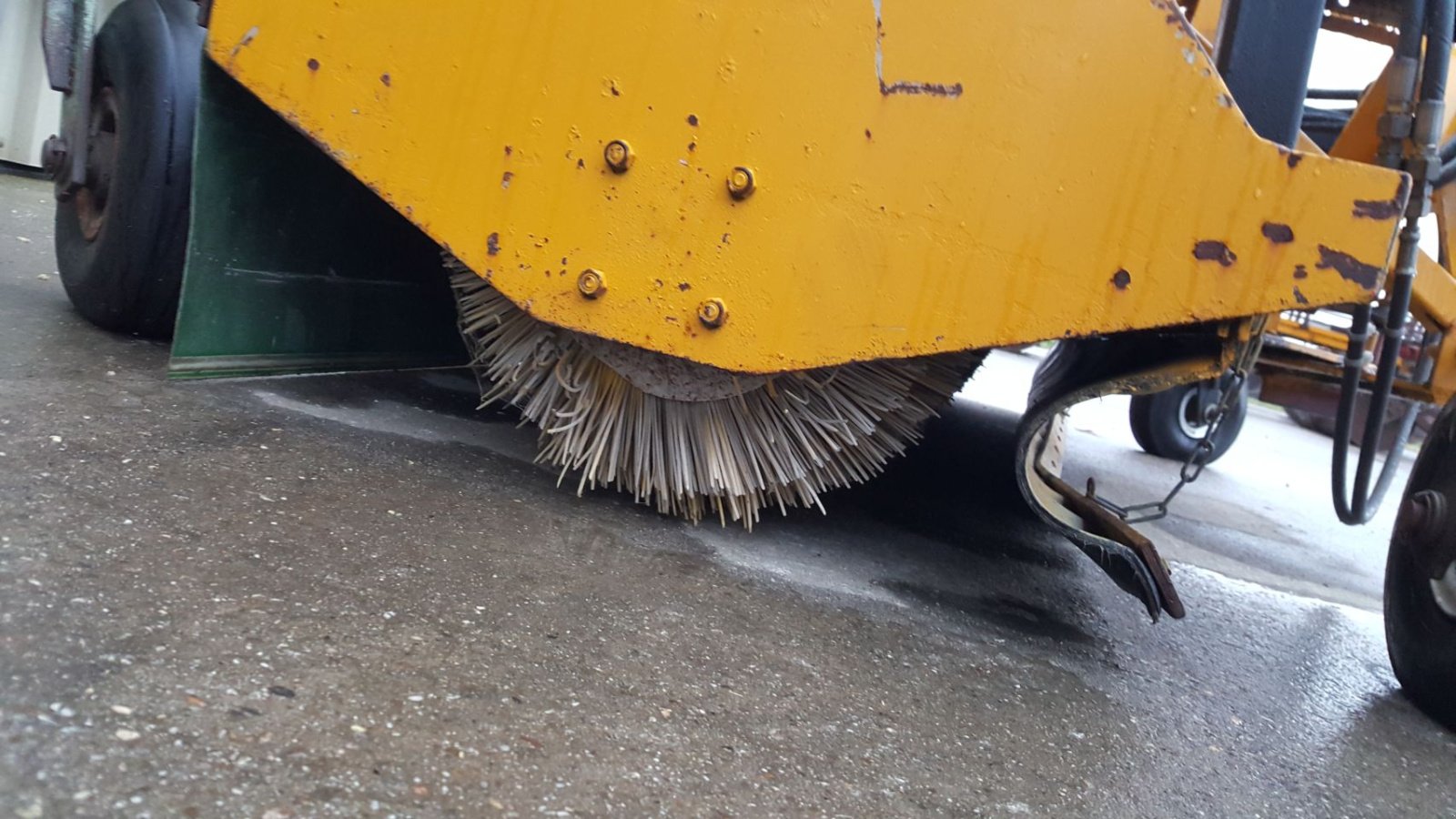 Kehrmaschine of the type Sonstige heftruck / shovel bezem /, Gebrauchtmaschine in poortvliet (Picture 4)