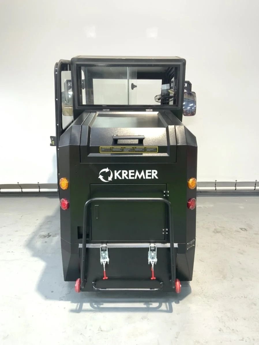 Kehrmaschine Türe ait Sonstige Kremer KRS 100 veegmachine met cabine, Neumaschine içinde Andelst (resim 4)