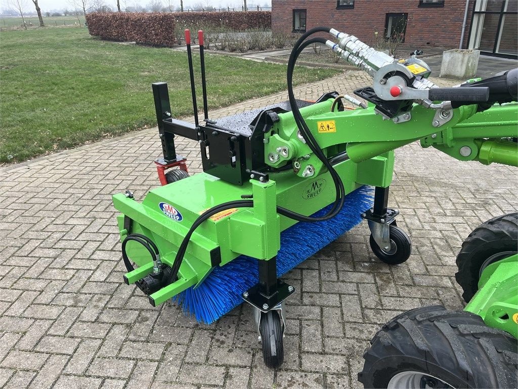 Kehrmaschine del tipo Sonstige M Sweep HSTV600 125 cm Veegborstel met opvang, Gebrauchtmaschine In Erichem (Immagine 6)