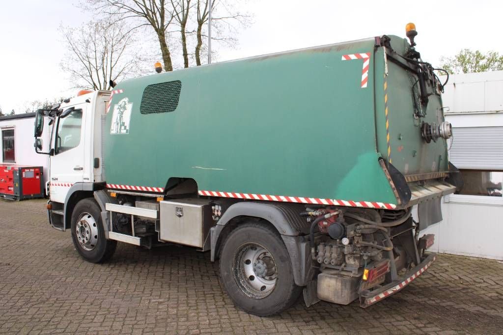 Kehrmaschine van het type Sonstige Mercedes Benz Atego 1524, Gebrauchtmaschine in Rucphen (Foto 2)