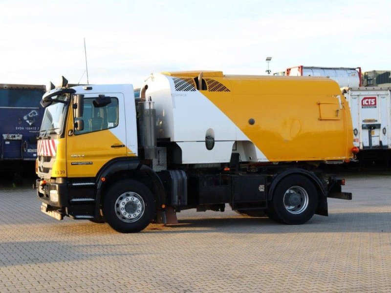 Kehrmaschine del tipo Sonstige Mercedes Benz Axor 19.24, Gebrauchtmaschine en Antwerpen (Imagen 1)