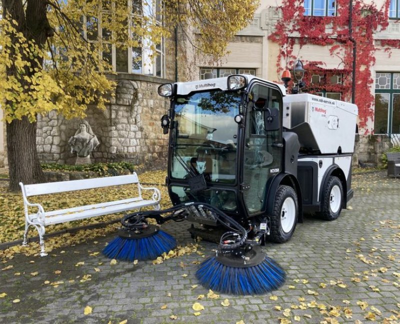 Kehrmaschine typu Sonstige MULTIHOG CV 350 Kehrmaschine Geräteträger Winter, Neumaschine w Aigen-Schlägl (Zdjęcie 14)