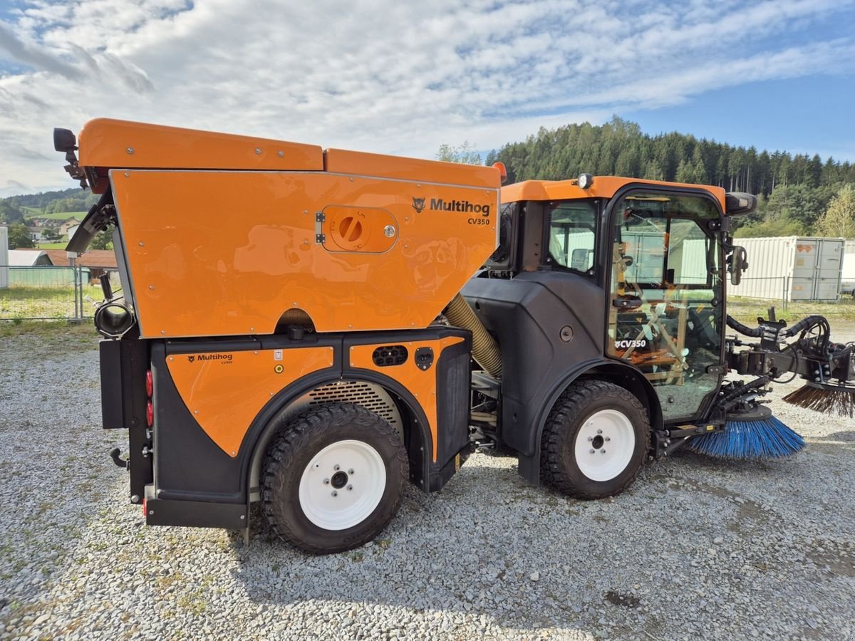 Kehrmaschine van het type Sonstige MULTIHOG CV 350 Kehrmaschine Geräteträger Winter, Neumaschine in Aigen-Schlägl (Foto 8)